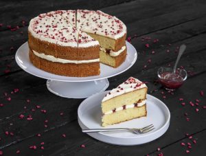 Luxury Victoria Sponge Cake Dessed