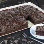 Dark Chocolate Fudge Cake (Side)